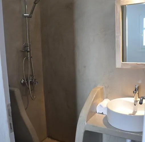 White And Grey Chora * Mykonos Town