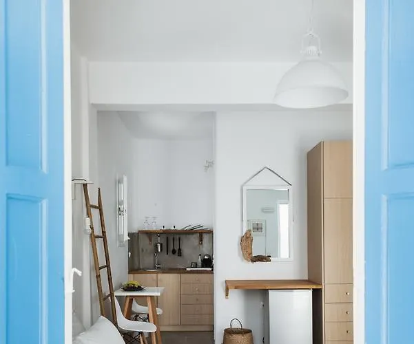 White And Grey Chora * Mykonos Town